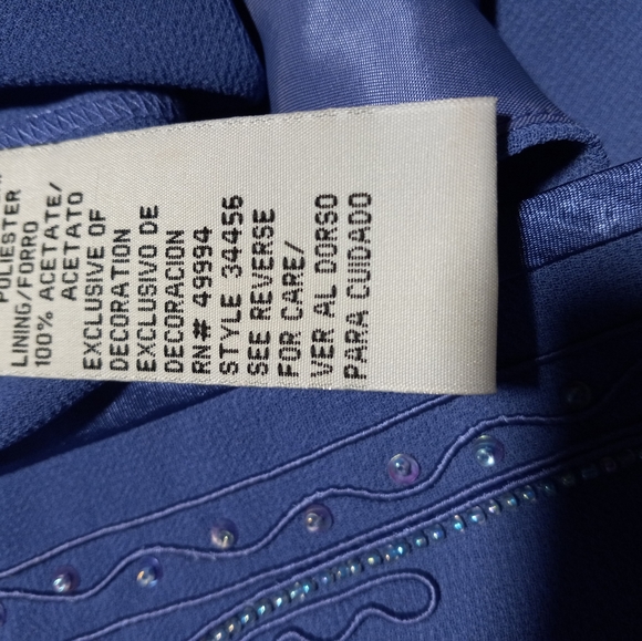 Two piece dress - Picture 9 of 10